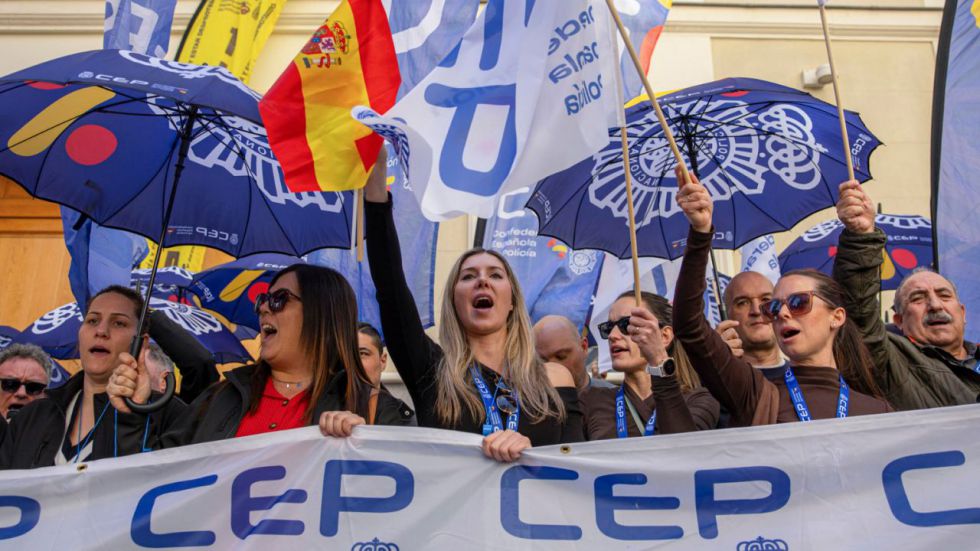 Ascendido el comisario señalado por coaccionar a la víctima del exDAO pese al escándalo