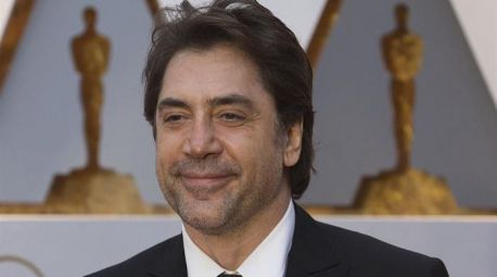 Javier Bardem, Chris Evans y Demi Moore se suman como presentadores de los Óscar 2026