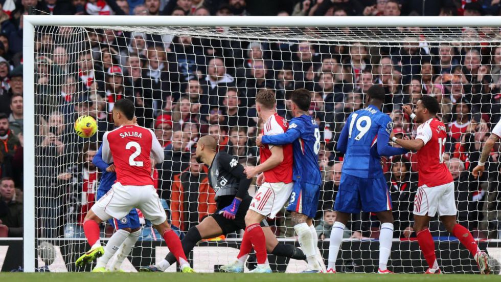 Premier. El Arsenal triunfa ante el Chelsea en el derbi londinense y consolida el liderato