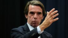 Aznar contesta al ‘no a la guerra’ sanchista: “Es criminalmente ingenuo invocar el derecho internacional referido al régimen iraní, que no para de violarlo”