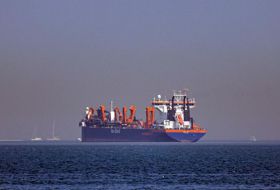 La bolsa española despide su peor semana desde 2022 y baja un 0,99%