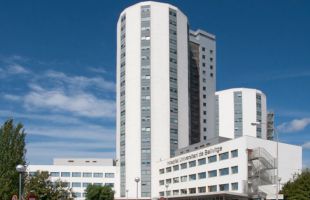 Investigan la muerte de un paciente del Hospital de Bellvitge que sufrió quemaduras mientras se duchaba