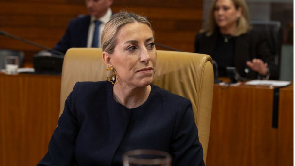 Vox y PSOE unen sus votos para impedir la investidura de Guardiola