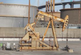 El petróleo superará los 100 dólares si la tensión en Oriente Medio va en aumento