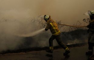 Investigan a vecino de Teixeiro como presunto autor de 11 delitos de incendio