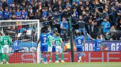 Los ultras provocan que se pare el Getafe - Betis y obligan a intervenir a la Policía Nacional