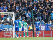 Los ultras paran el Getafe - Betis y obligan a intervenir a la Policía