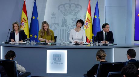 El Gobierno anuncia un carrusel de reuniones, en lugar de tomar medidas para paliar los efectos de la guerra
