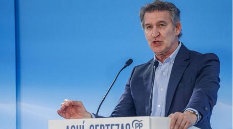 Feijóo acusa al Gobierno de decir 'no a la guerra, pero sí al dinero que les da la guerra'