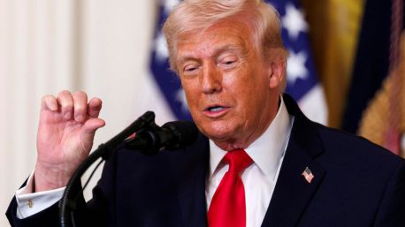 EEUU autoriza a sus empresas explotar y comerciar el crudo venezolano tras levantar sanciones
 