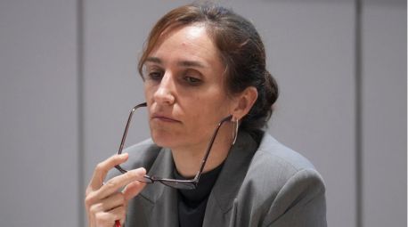 Los sindicatos médicos acusan a Mónica García de 'deslegitimar sus demandas' y 'fomentar su división'