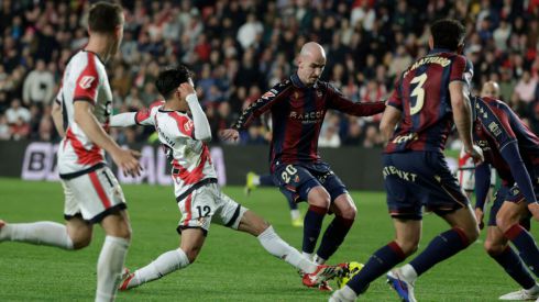 LaLiga. El Rayo frustra al Levante en el último suspiro