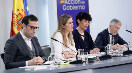 El Gobierno libera 11,5 millones de barriles de petróleo para hacer frente a la crisis del estrecho de Ormuz