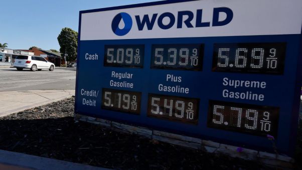 La Agencia Internacional de Energía (AIE) aumenta en 26 millones la cifra inicial de barriles liberados ante el peligro por desabastecimiento.