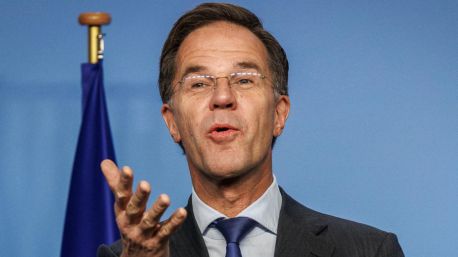 EEUU llama 'cobardes' a los países de la OTAN por no ayudar en el estrecho de Ormuz