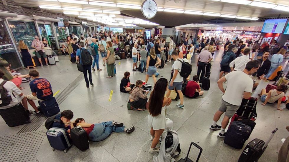 El AVE entre Madrid y Barcelona tampoco escapa del desastre de Puente