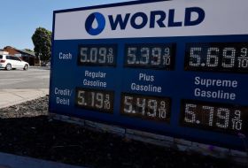 El petróleo baja un 11% y las bolsas suben un 2% tras la tregua de Trump