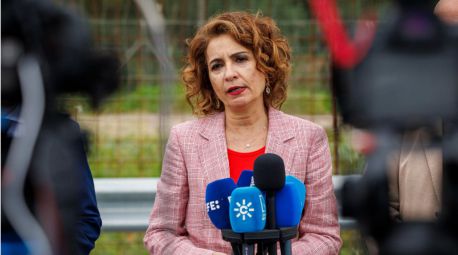 La fecha electoral en Andalucía aboca a un relevo inminente de Montero en el Gobierno