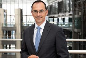 Gianni Vittorio Armani releva a José Bogás como nuevo consejero delegado de Endesa