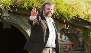 El director Peter Jackson anuncia una nueva película de El señor de los anillos