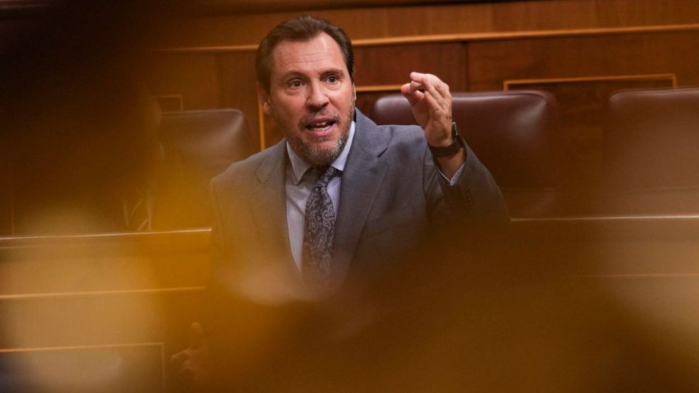 Puente huye hacia adelante y anuncia la mayor compra en la historia de Renfe: 30 trenes por 1.362 millones de euros