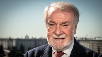 Mayor Oreja: 'El invierno demográfico puede ser el gran suicidio de Occidente'