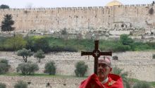 Netanyahu recula y otorga al patriarca latino acceso 'pleno e inmediato' al Santo Sepulcro