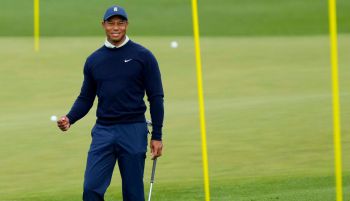 Tiger Woods dice que estaba 'hablando con el presidente' tras su accidente de tráfico