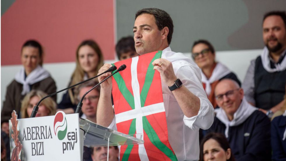 Pradales, sobre el Guernica: '¿Sacaron a Franco de su tumba y no son capaces de traer un cuadro a Euskadi?'