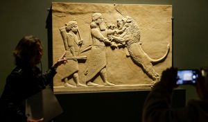 El imperio asirio a través de Asurbanipal, temido guerrero y consumado intelectual