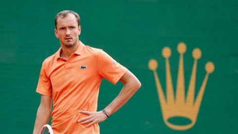 Masters Montecarlo. Medvedev sufre la sorpresa del torneo y la lía como nunca