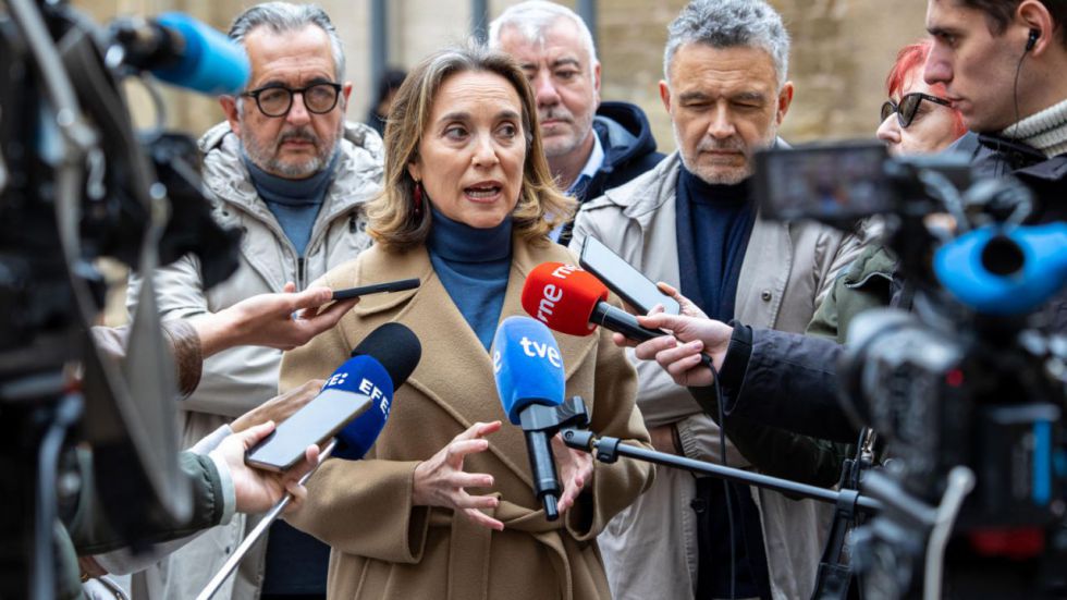 El PP pide parar la regularización de inmigrantes tras el dictamen del Consejo de Estado