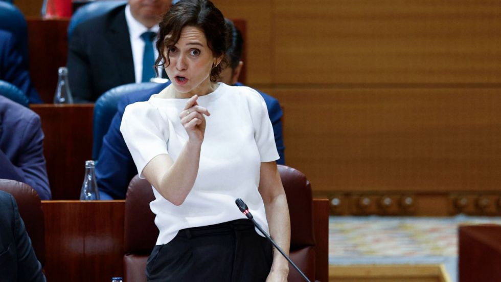 Ayuso cree que Conde-Pumpido indultará a García Ortiz: 'España está gobernada por una banda mafiosa'