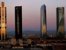 Ayuso celebra el liderazgo de la Comunidad de Madrid en la creación de empresas en febrero