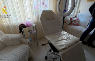 Desmanteladas tres clínicas estéticas clandestinas y una red que traficaba con bótox y ácido hialurónico