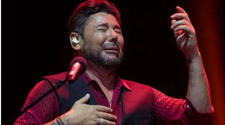 El cantante Miguel Poveda asegura haber hallado un poema inédito de Lorca