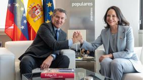 Feijóo, a Sánchez: 'El sitio de España está al lado de María Corina y no de la tiranía'