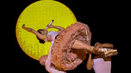 Rosalía publica Lux en formato digital con una versión inédita