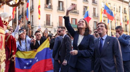 Madrid entrega a María Corina las llaves de la ciudad como 'símbolo de la apertura a la libertad'