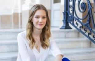 La princesa Éléonore, hija menor del rey de Bélgica, cumple 18 años
 