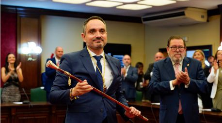 Admitida la querella contra el alcalde Móstoles por un presunto acoso sexual y laboral