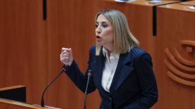 María Guardiola, investida presidenta de Extremadura: 'No es fascismo, es democracia'