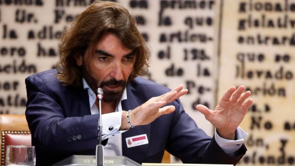 El PP acusa al exconsejero delegado de la aerolínea de mentir ante los tribunales: 'Es un caso de libro de conflicto de intereses y tráfico de influencias'