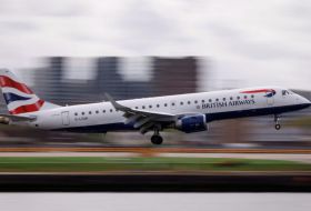 La subida del queroseno impactará en los precios de los billetes, pero no en el suministro