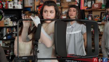 Amaia se hace viral en EEUU tras tocar la 'silla-flauta'