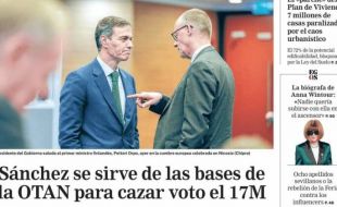 Las portadas de los periódicos de este sábado, 25 de abril