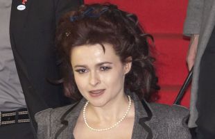 La actriz Helena Bonham Carter abandona su papel en pleno rodaje de The White Lotus
 