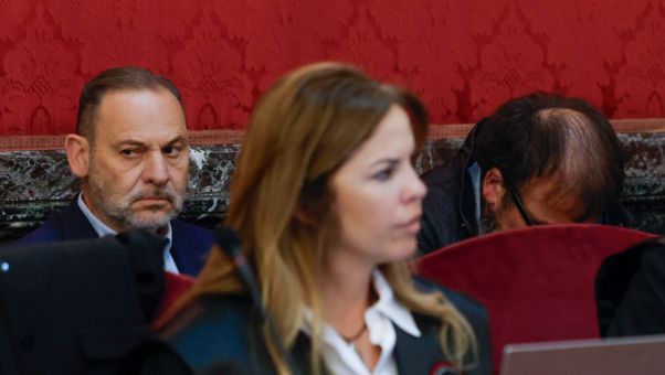 El teniente coronel Balas asegura que Aldama 'es el que paga' pero sin el exministro de Transportes sus operaciones no habrían tenido éxito.