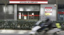 El paro sube en 231.500 personas hasta marzo, su mayor alza desde 2013, y se destruyen 170.300 empleos