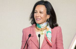 Santander ayudó en 2025 a casi 10 millones de personas a mejorar su formación y oportunidades